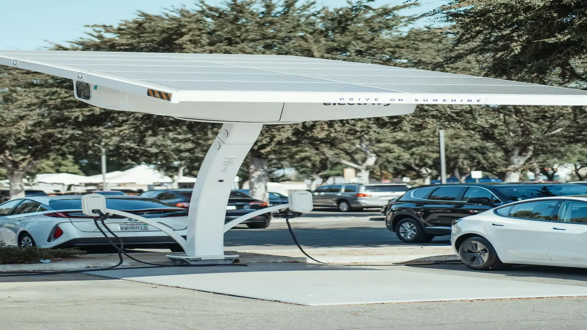 Paneles solares para cargador de auto electrico